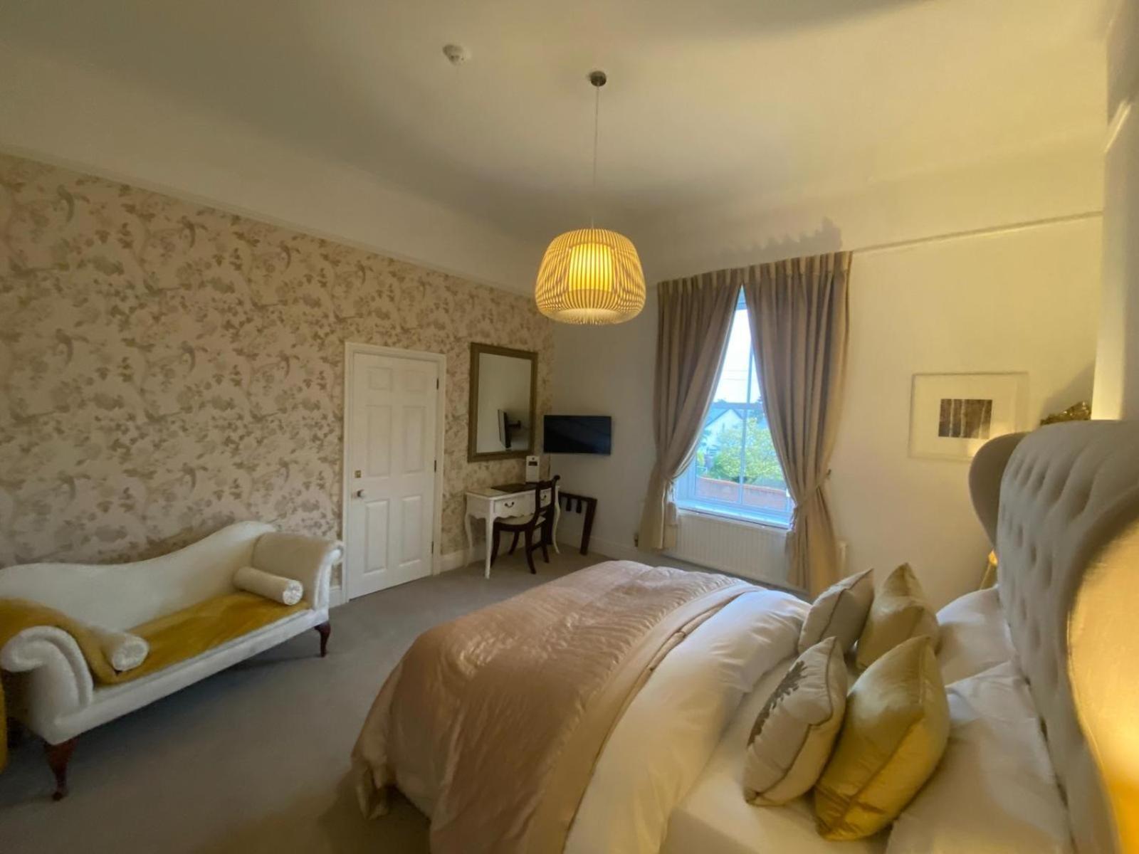 Alexandra Court Hotel Congleton Eksteriør bilde